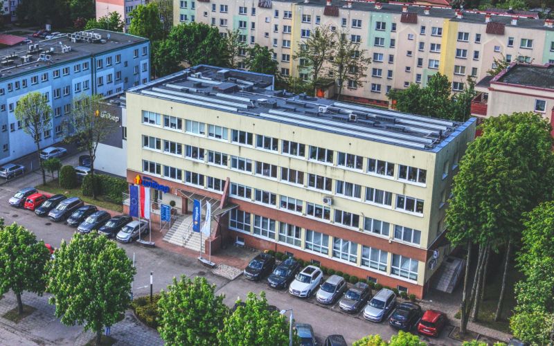 Grupa Unibep pokazała wstępne wyniki za 2025 r.:  zysk netto wzrósł rok do roku o ponad 77%, po wyłączeniu zdarzeń jednorazowych